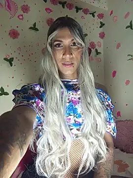 Sthefy luna131 online show from November 18, 2025, 2:16 am