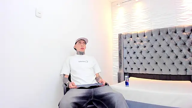 Snapshot of DANTE_ARMSTRONG chatting on January 15, 2026, 7:12 am DANTE ARMSTRONG online show from January 15, 2026, 7:12 am