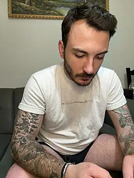 Snapshot of snncdgn chatting on March 4, 2026, 12:07 am snncdgn online show from March 4, 2026, 12:07 am