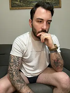 Snapshot of snncdgn chatting on February 8, 2026, 10:40 pm snncdgn online show from February 8, 2026, 10:40 pm