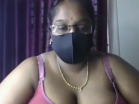 hootypriya online show from June 14, 2026, 7:31 am