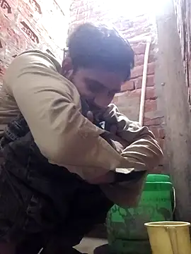 Snapshot of sageer097 chatting on December 17, 2025, 7:02 am sageer097 online show from December 17, 2025, 7:02 am