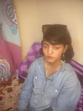 Snapshot of Freakingromance chatting on February 9, 2026, 2:04 pm Freakingromance online show from February 9, 2026, 2:04 pm