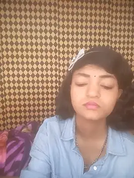 Freakingromance online show from April 7, 2026, 5:20 am