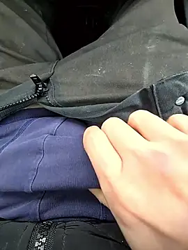 Snapshot of seulementme chatting on January 9, 2026, 12:01 pm seulementme online show from January 9, 2026, 12:01 pm