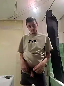 pumspaty06 online show from November 4, 2025, 6:11 pm