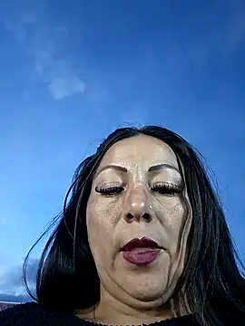 misshot 02 online show from November 6, 2025, 10:58 pm