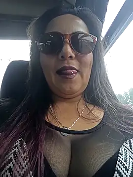 Snapshot of misshot_02 chatting on February 11, 2026, 7:03 pm misshot 02 online show from February 11, 2026, 7:03 pm