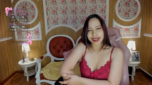 LucieLace online show from January 9, 2026, 12:23 pm