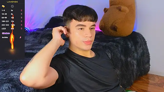 Maiicoll coleman online show from November 15, 2025, 4:38 am