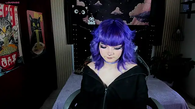 ravencollen online show from April 7, 2026, 9:16 pm