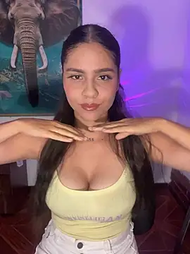 Snapshot of alisaa_jhons1 chatting on July 16, 2026, 10:12 am alisaa jhons1 online show from July 16, 2026, 10:12 am
