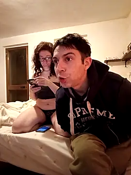 MacabretteAndMalaky online show from March 30, 2026, 8:54 pm