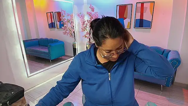 Alondra gomexxx online show from November 26, 2025, 3:39 am