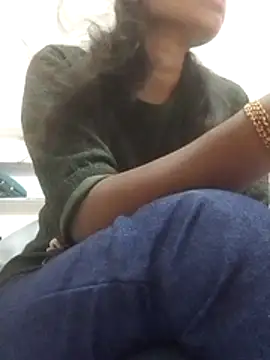 Isha kumari 69 online show from January 13, 2026, 6:50 am