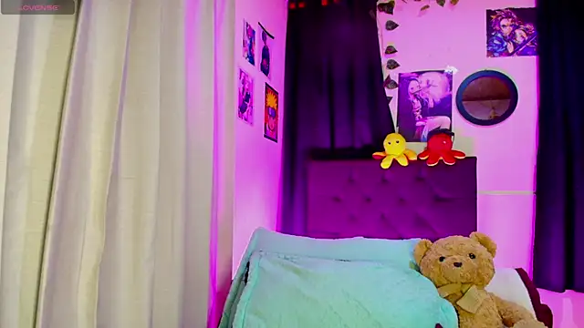 Ashley 21 online show from February 27, 2026, 12:55 am