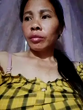 Snapshot of Ana_hoa chatting on June 18, 2026, 10:37 pm Ana hoa online show from June 18, 2026, 10:37 pm