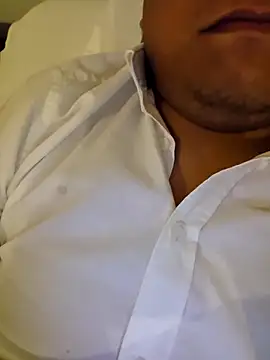 Snapshot of jose_sex_45 chatting on November 5, 2025, 5:10 am jose sex 45 online show from November 5, 2025, 5:10 am