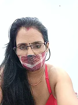 sanjana077 online show from February 19, 2026, 5:21 pm