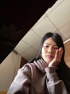 Snapshot of Beolulu chatting on February 2, 2026, 2:43 am Beolulu online show from February 2, 2026, 2:43 am