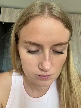 olliebells online show from July 6, 2026, 11:39 am