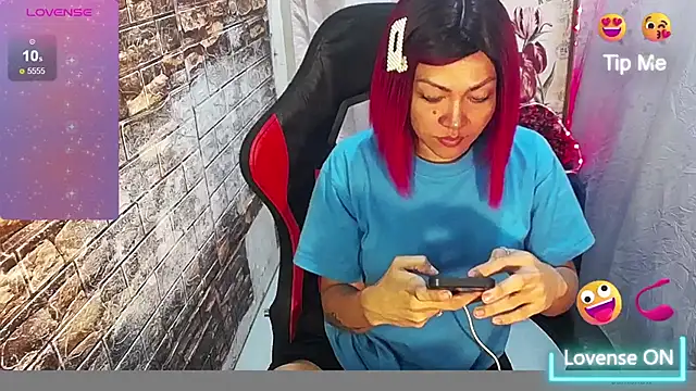 urhotasian kimmy69 online show from November 8, 2025, 4:54 pm