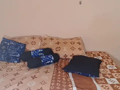 IronKados online show from November 7, 2025, 4:39 am