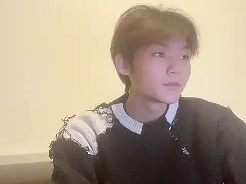 xiaomeng2563 online show from January 5, 2026, 5:27 pm