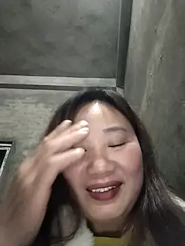 Snapshot of MINSSA502 chatting on November 29, 2025, 10:32 pm MINSSA502 online show from November 29, 2025, 10:32 pm