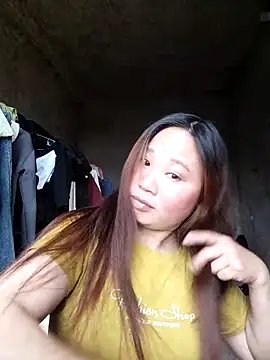 Snapshot of MINSSA502 chatting on January 18, 2026, 6:17 am MINSSA502 online show from January 18, 2026, 6:17 am