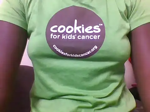 Snapshot of Nkebehr chatting on November 5, 2025, 5:05 pm Nkebehr online show from November 5, 2025, 5:05 pm