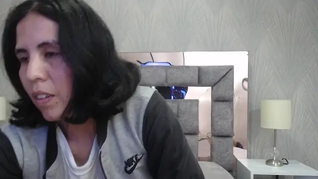 GiselaZivic online show from March 26, 2026, 7:34 pm