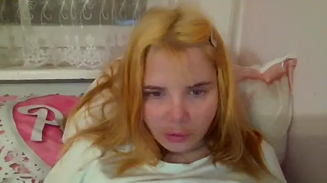 HornyElena online show from January 11, 2026, 6:37 pm