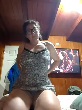  sweetdelight  online show from November 26, 2025, 3:28 am