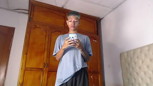 Tessachains 2  online show from February 17, 2026, 12:46 pm