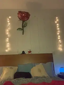 massagistahotbrunette online show from March 14, 2026, 9:21 pm