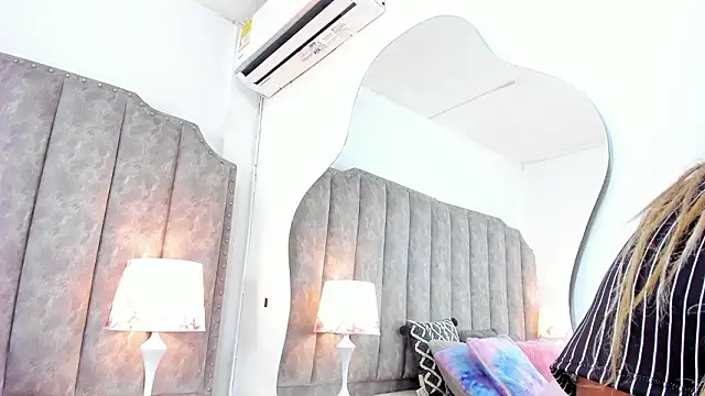 RubyCrox online show from February 11, 2026, 8:41 pm