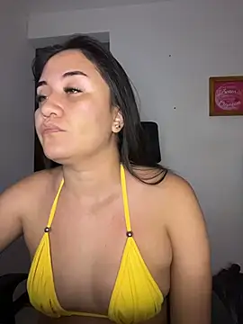 Snapshot of Melody_Spencer26 chatting on February 10, 2026, 6:18 pm Melody Spencer26 online show from February 10, 2026, 6:18 pm