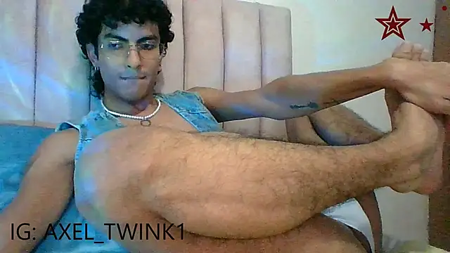 axel love13 online show from January 15, 2026, 10:46 pm