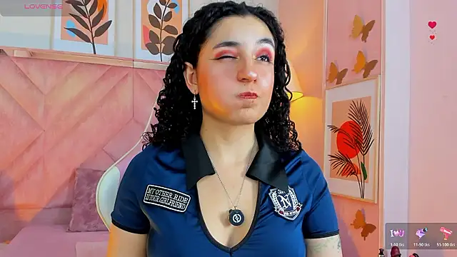 DemiJones  online show from March 11, 2026, 4:39 am