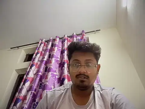 Your yash2 online show from November 6, 2025, 4:33 pm