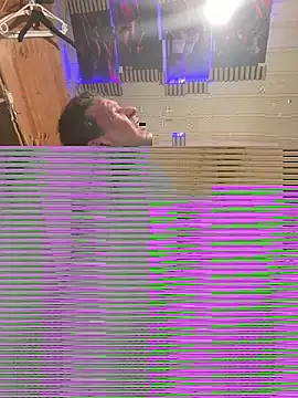 miguel910921 online show from November 10, 2025, 10:59 pm