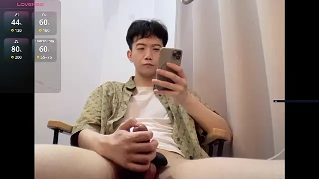 CouplingCry online show from April 10, 2026, 7:59 am