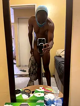 BttmAdrian online show from November 6, 2025, 8:07 am