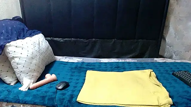 Peachesx25 online show from January 8, 2026, 12:00 pm