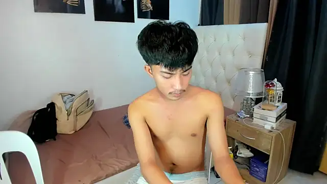 Urloverhardcock online show from December 2, 2025, 10:33 pm