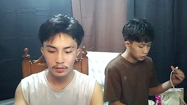 Urloverhardcock online show from July 29, 2026, 3:17 am