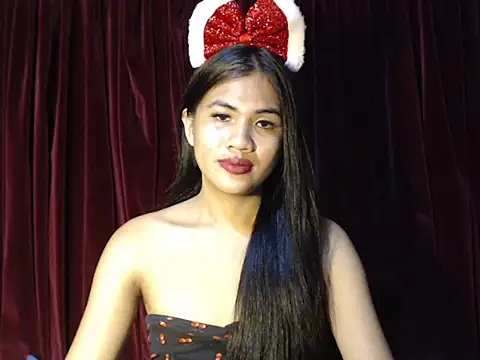 Snapshot of Rema_thebigcock chatting on December 16, 2025, 7:40 pm Rema thebigcock online show from December 16, 2025, 7:40 pm