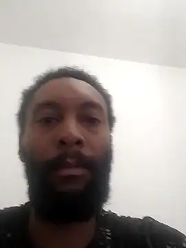 Snapshot of Blackhot97a chatting on November 10, 2025, 12:59 am Blackhot97a online show from November 10, 2025, 12:59 am