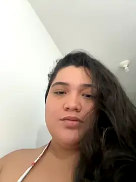 Snapshot of sweetmuslim01 chatting on September 15, 2025, 10:32 pm sweetmuslim01 online show from September 15, 2025, 10:32 pm